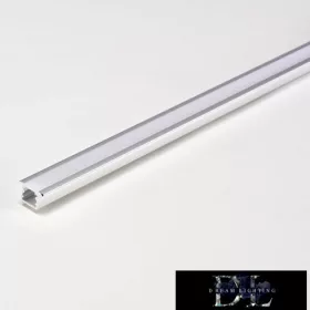   Profil aluminiowy wpuszczany UNIVERSO z matową białą płytką maskującą 2 m