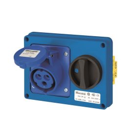 EC690 PANEL POZIOMY GNIAZDO 2P+E 16A Z PRZEŁĄCZNIKIEM IP44