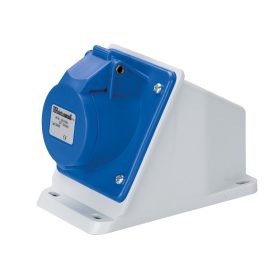 EC690 GNIAZDO STAŁE 32 A IP44 1P+N+E 220–240 V