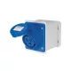 EC690 DO MONTAŻU NA ŚCIANIE. GNIAZDO 32 A IP44 1P+N+E 220–240 V
