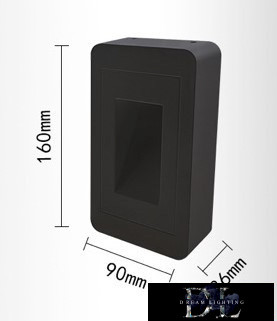 UNIVERSO Listwa przypodłogowa LED 12 W 1000 lm 3000 K 120° IP65 czarna 160 x 90 x 36 mm